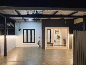 M12 Homestay, Butterworth